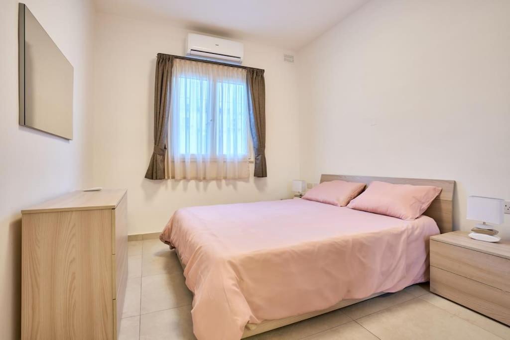 Appartement 2 Bedroom St. Julians San Ġiljan